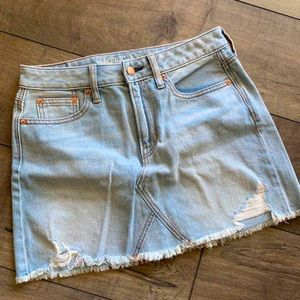 AE denim mini skirt